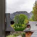 Проживание в семье Agawa *